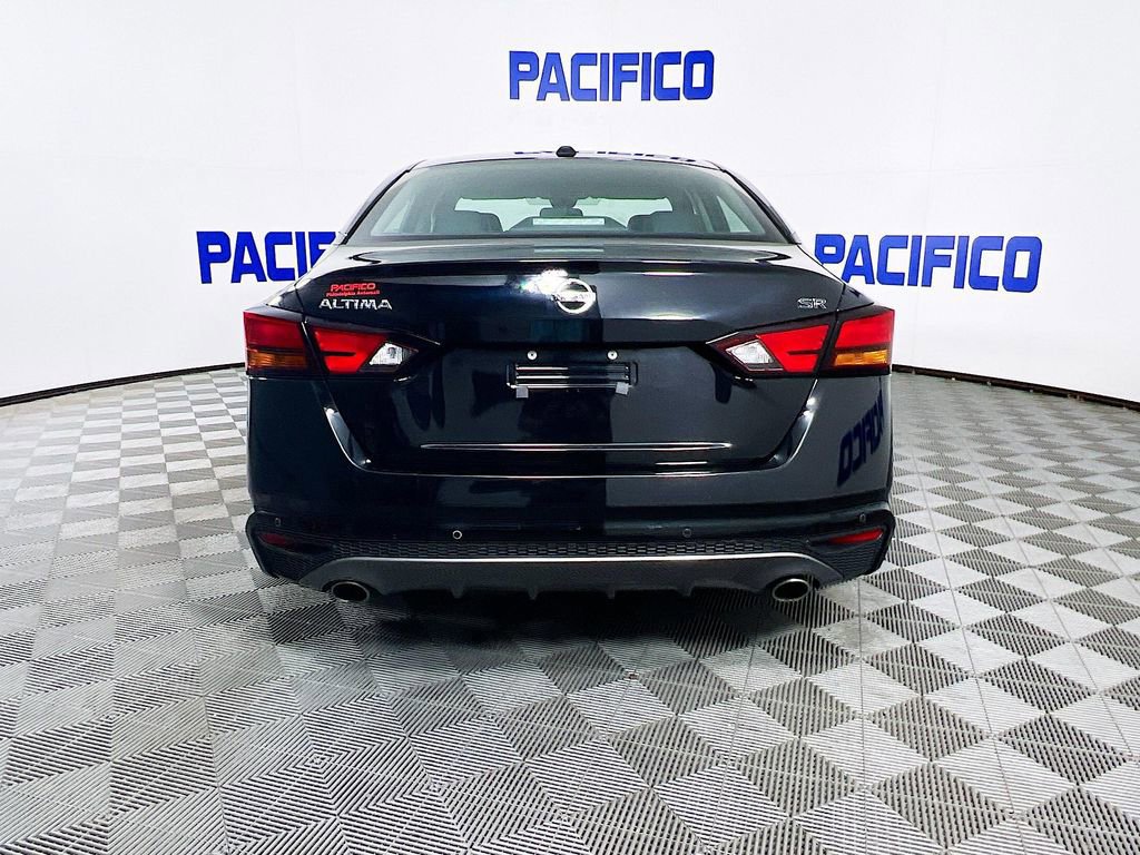 Used 2022 Nissan Altima 2.5 SR image 6