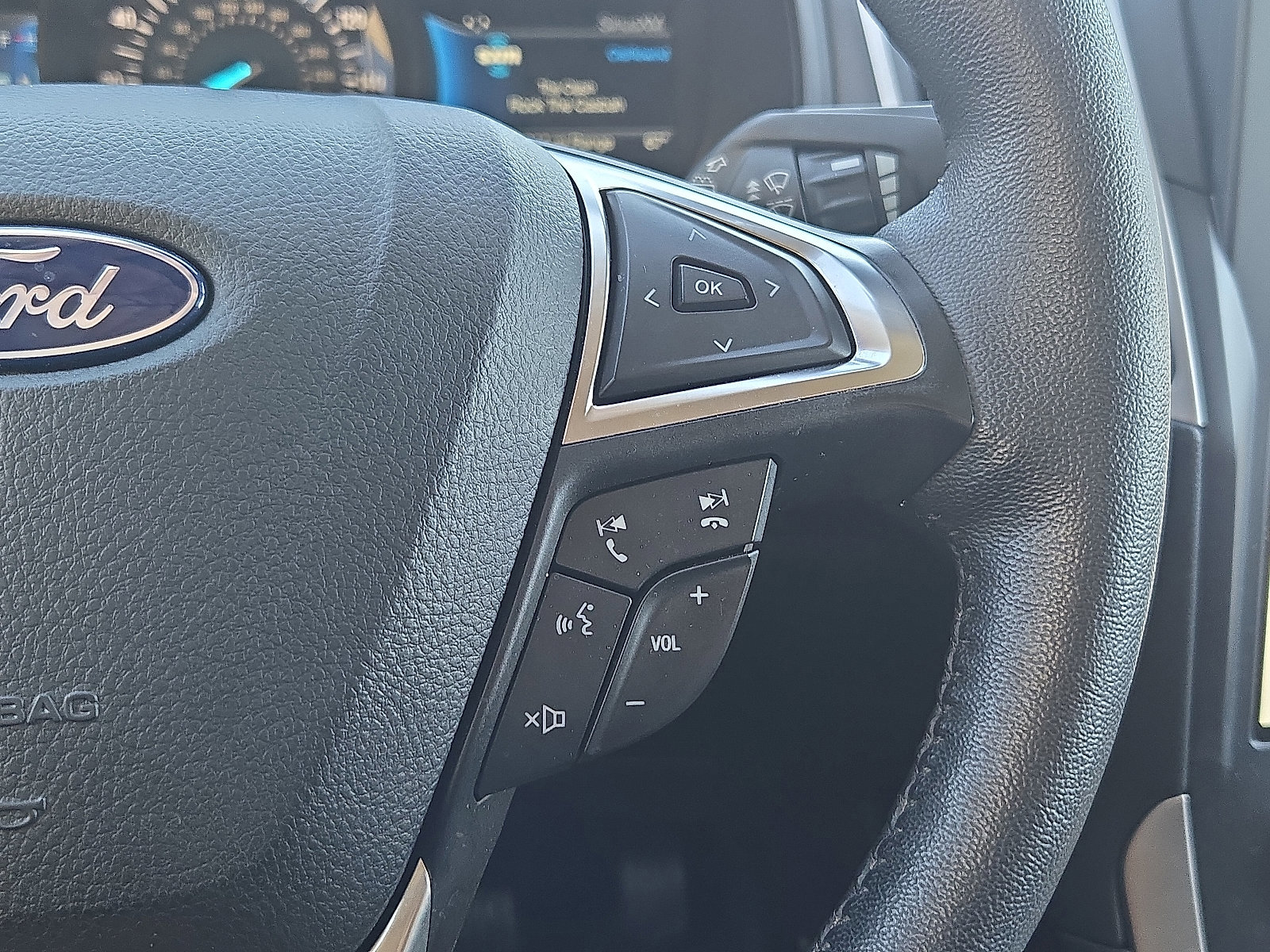 Certified 2024 Ford Edge SEL w/ Convenience Package image 24