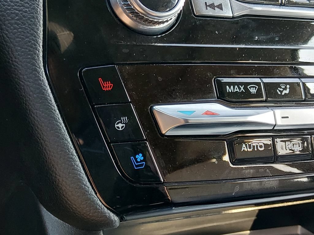 Certified 2023 Ford Explorer Limited w/ Limited Technology Package RWD image 20