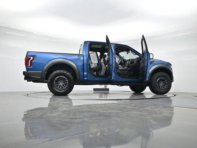 Certified 2019 Ford F150 Raptor w/ Equipment Group 802A Luxury image 51