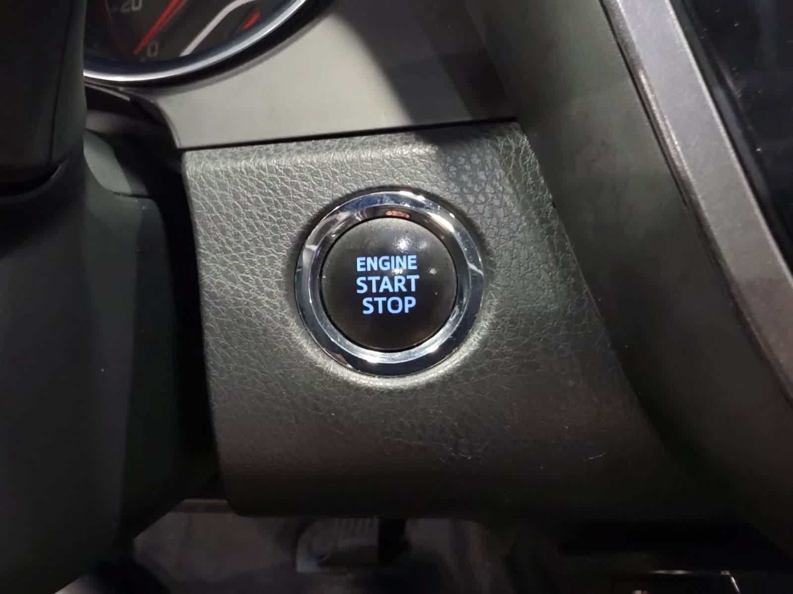 Used 2019 Toyota Camry FWD image 26