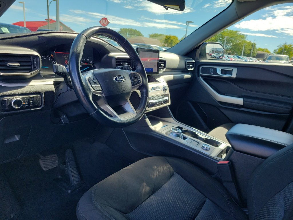 Certified 2023 Ford Explorer XLT AWD/4WD image 21