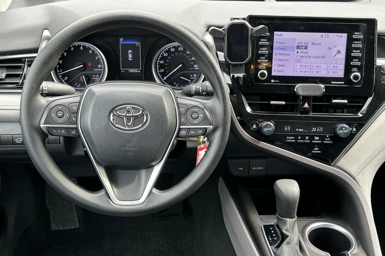 Used 2023 Toyota Camry LE FWD image 14