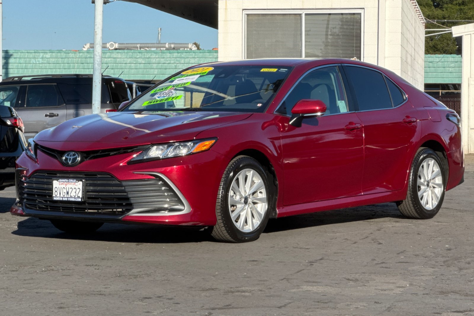 Used 2021 Toyota Camry LE w/ Convenience Package FWD image 30