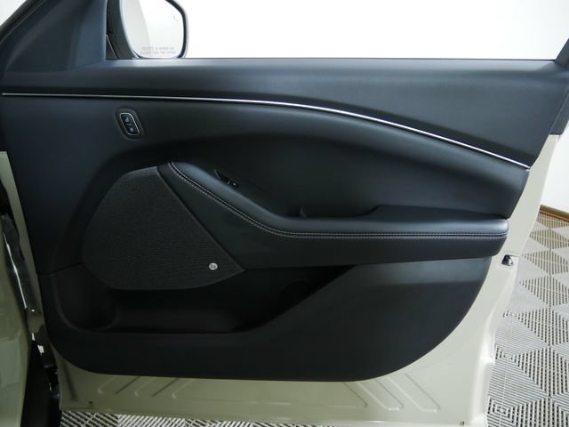 Certified 2025 Ford Mustang Mach-E Premium AWD/4WD image 11