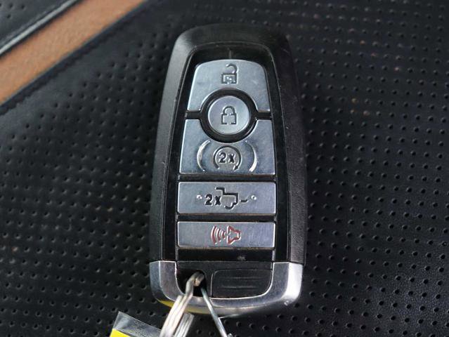 Certified 2024 Ford F350 Platinum image 39