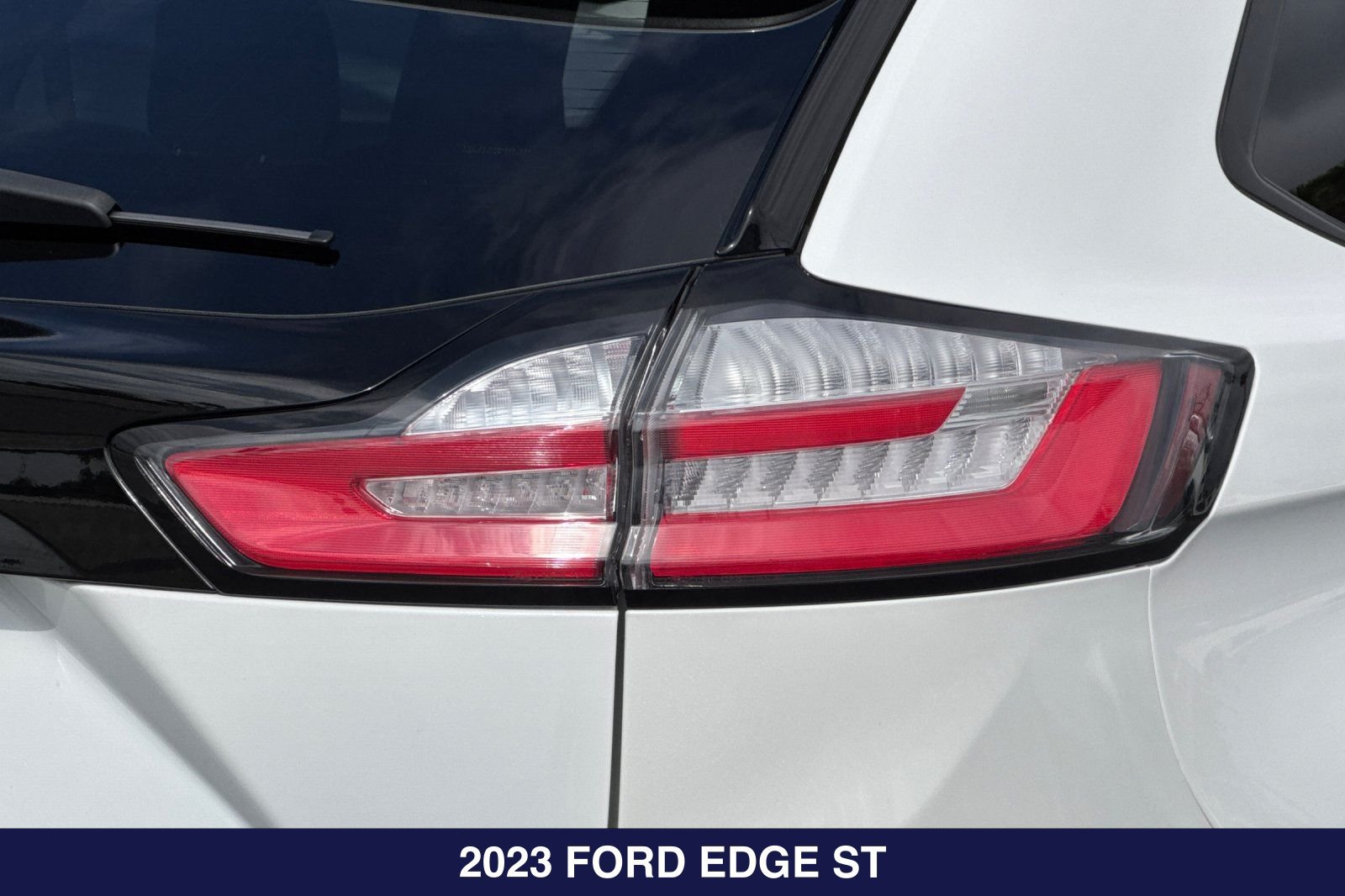 Certified 2023 Ford Edge ST-Line AWD/4WD image 29