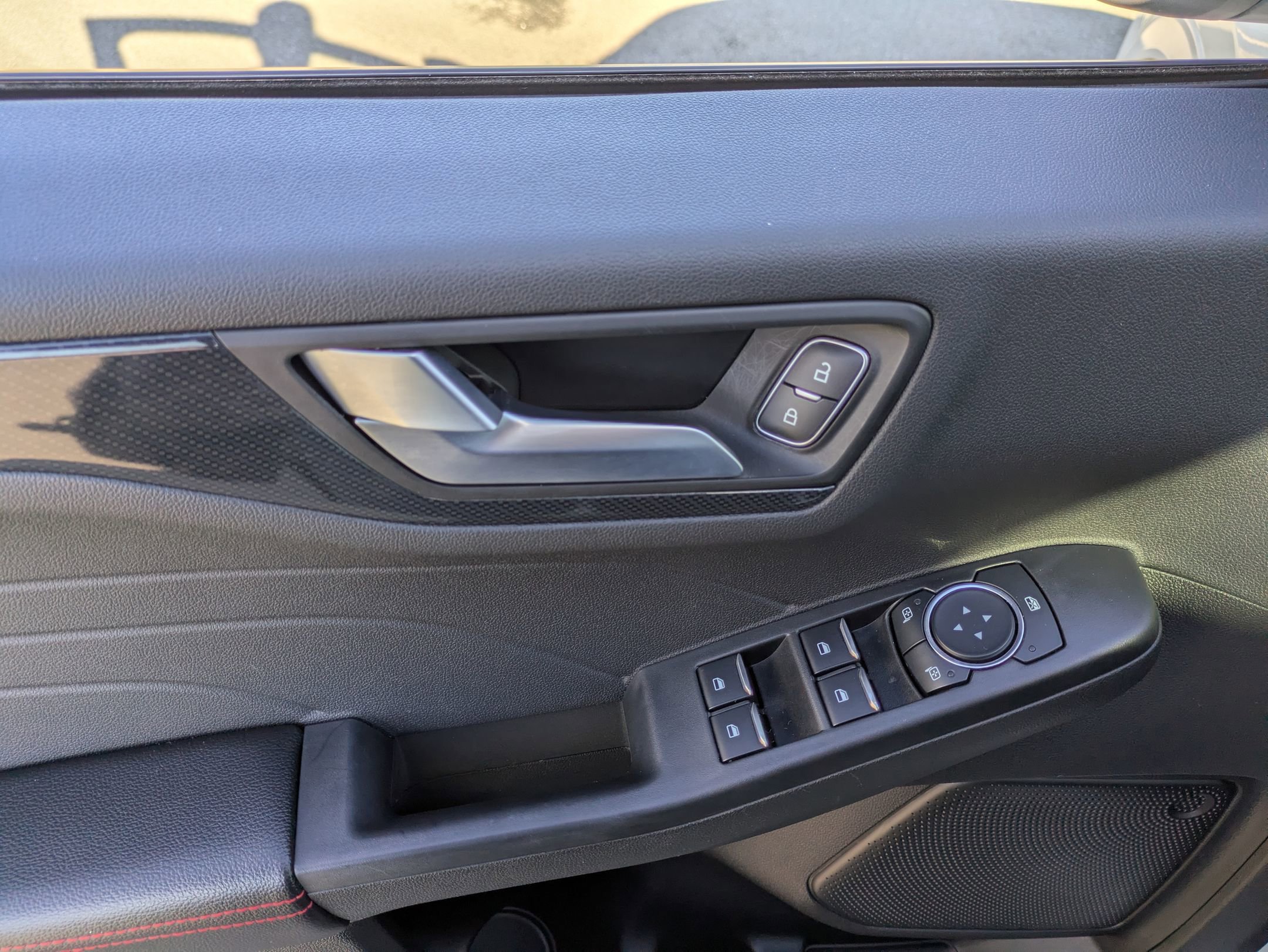 Certified 2023 Ford Escape ST-Line w/ Tech Pack #1 image 17