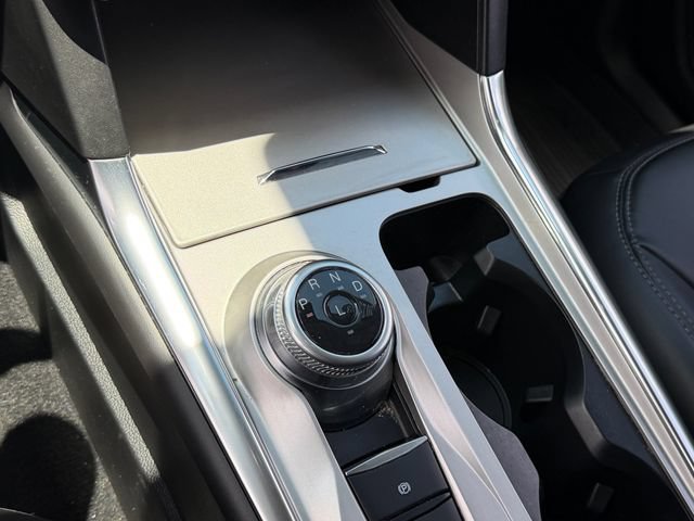 Certified 2023 Ford Explorer XLT w/ Equipment Group 202A RWD image 22