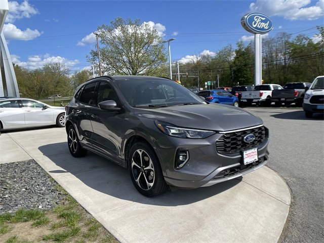 Certified 2023 Ford Escape ST-Line Elite image 6