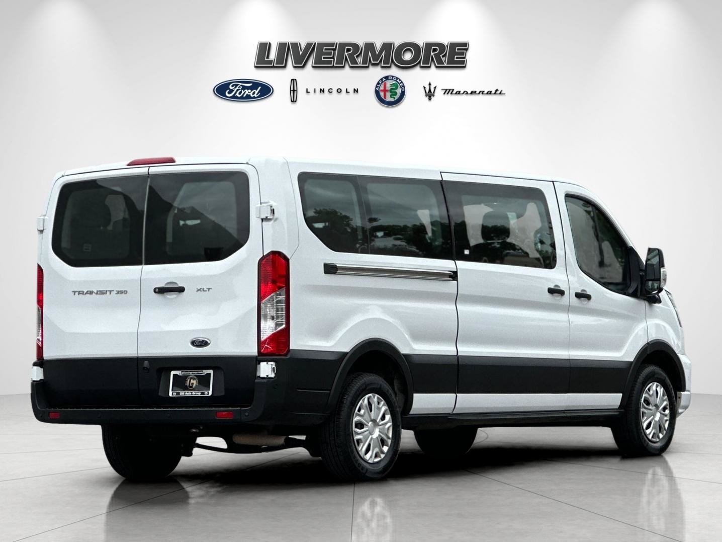 Certified 2023 Ford Transit 350 XLT RWD image 3