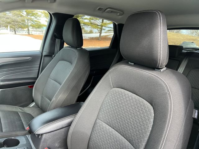 Certified 2025 Ford Escape Active image 17