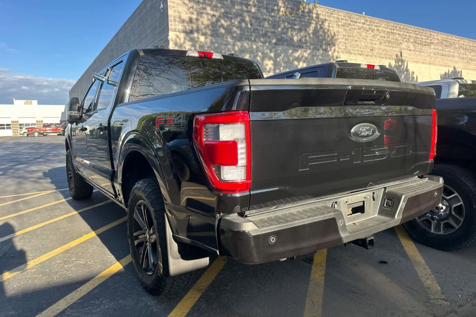 Certified 2022 Ford F150 Lariat w/ Equipment Group 502A High AWD/4WD image 6