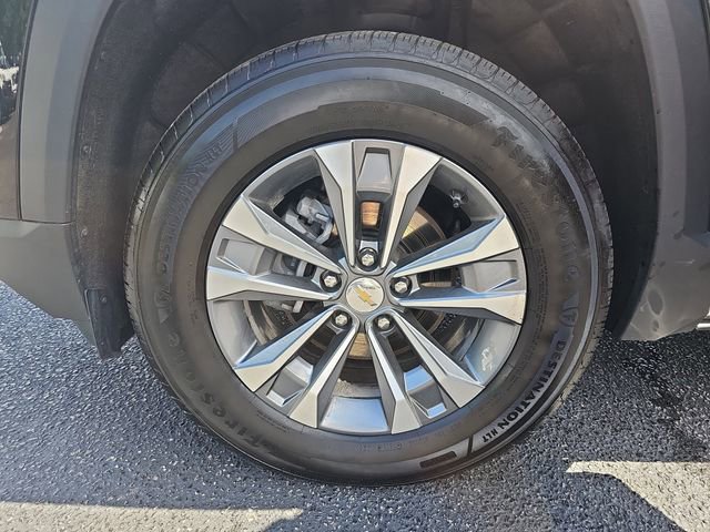 Used 2025 Chevrolet Equinox LT FWD image 36