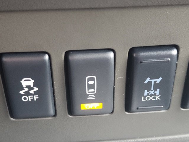 Used 2019 Nissan Frontier PRO-4X AWD/4WD image 20