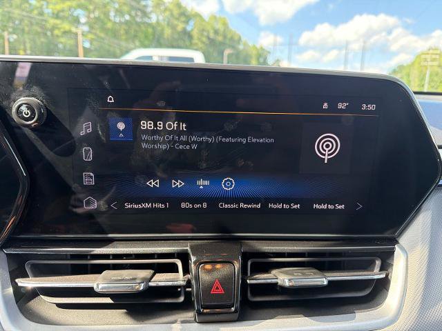 Used 2024 Chevrolet TrailBlazer LT w/ LT Cold Weather Package FWD image 5