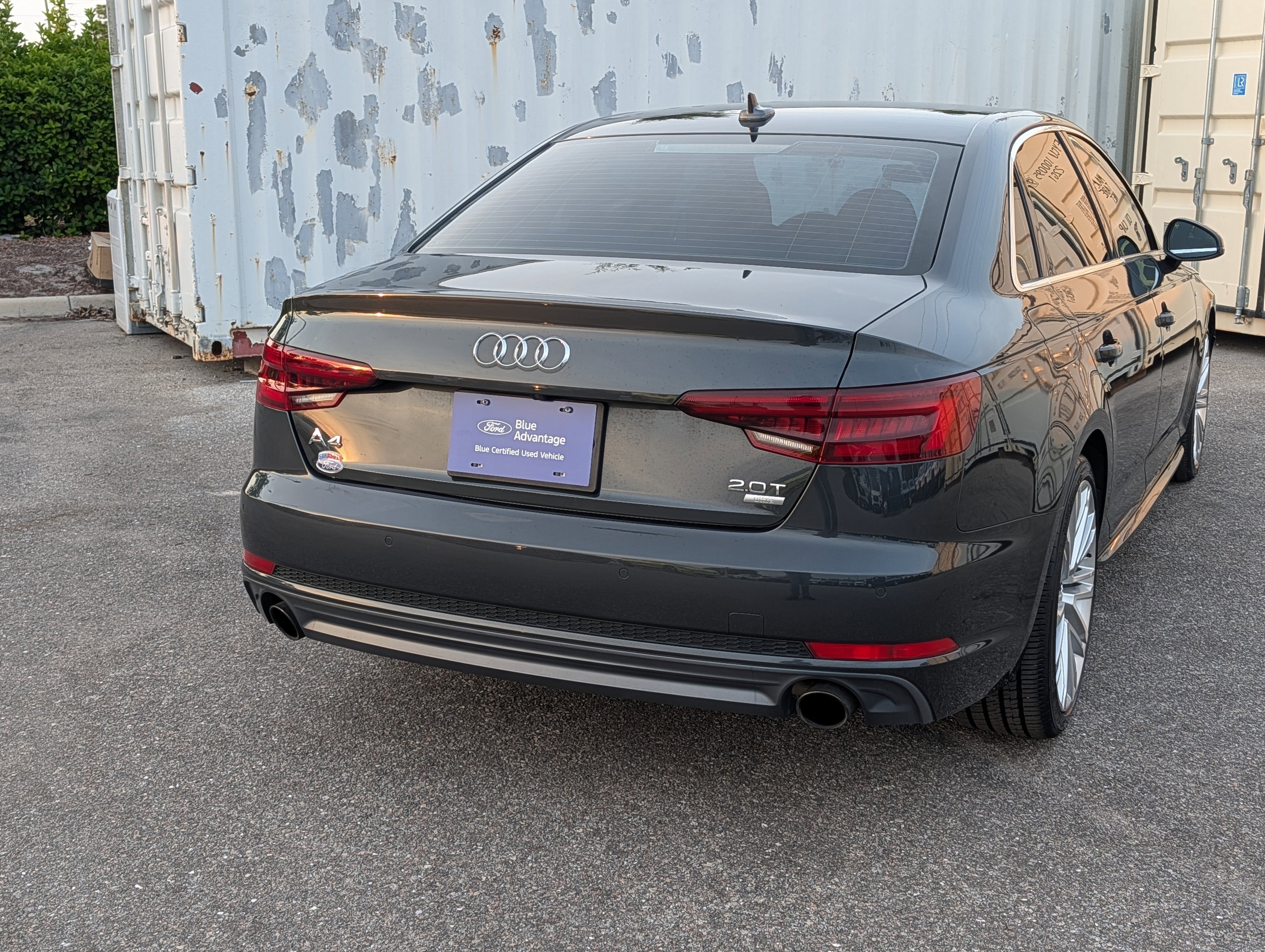 Used 2018 Audi A4 2.0T Ultra Premium Plus w/ Premium Plus Package FWD image 4
