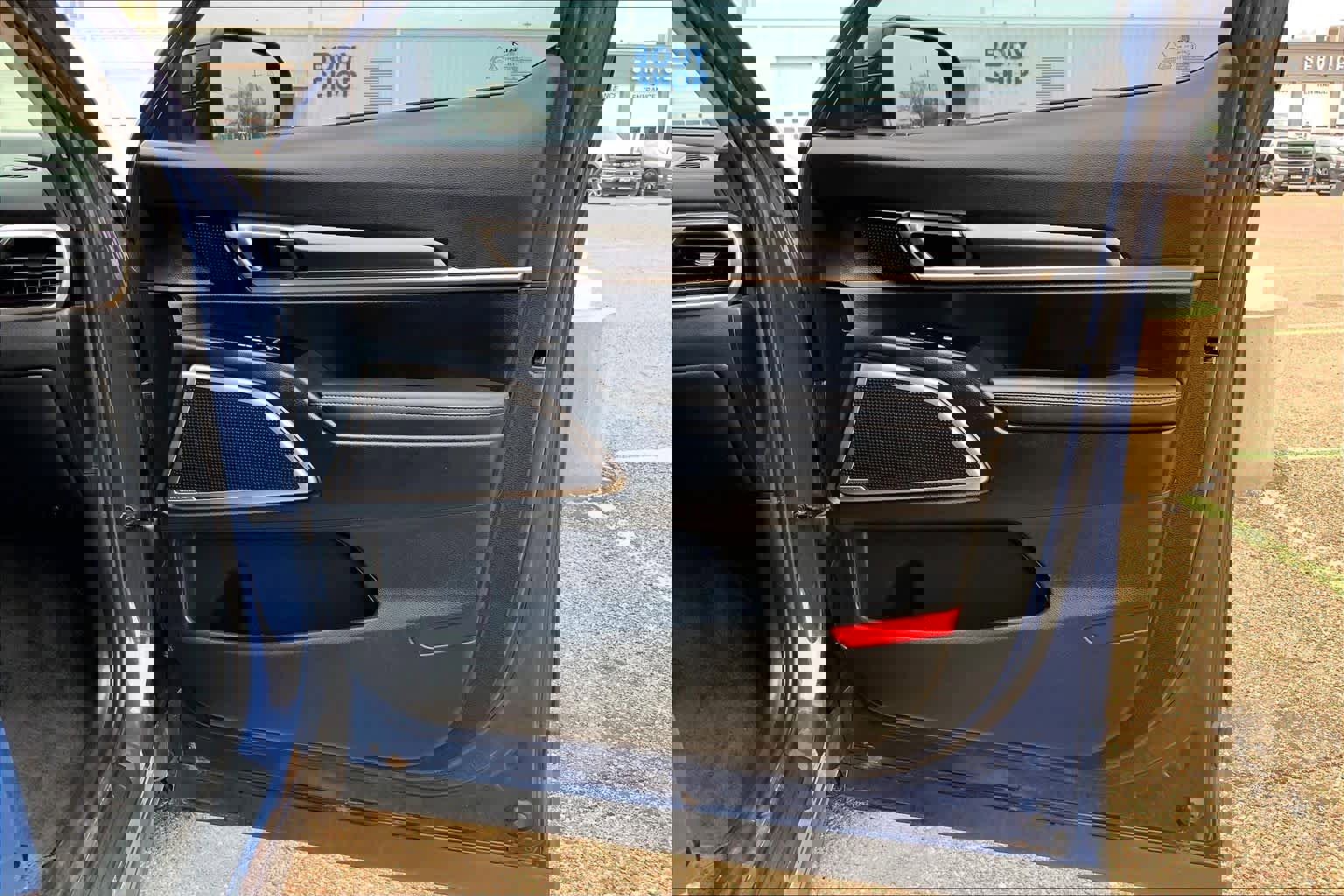 Used 2024 Kia Telluride S image 23