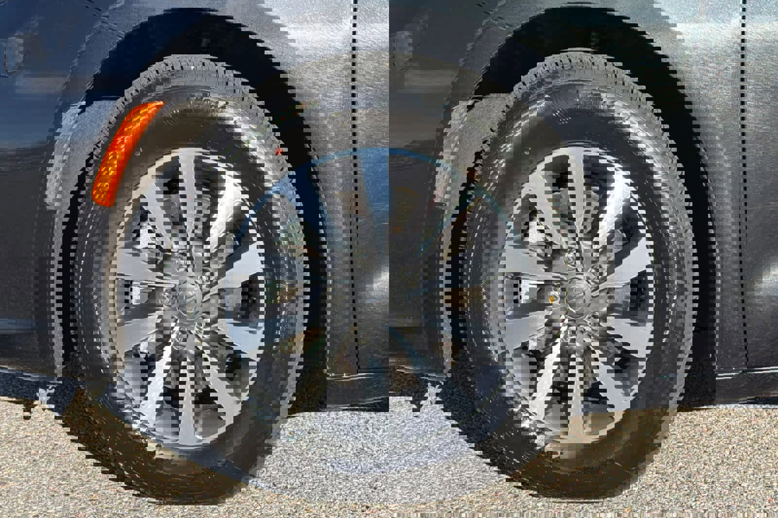 Used 2023 Chrysler Pacifica Limited image 28