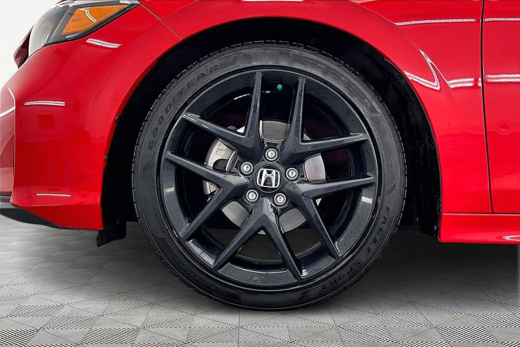 Used 2025 Honda Civic Sport image 11