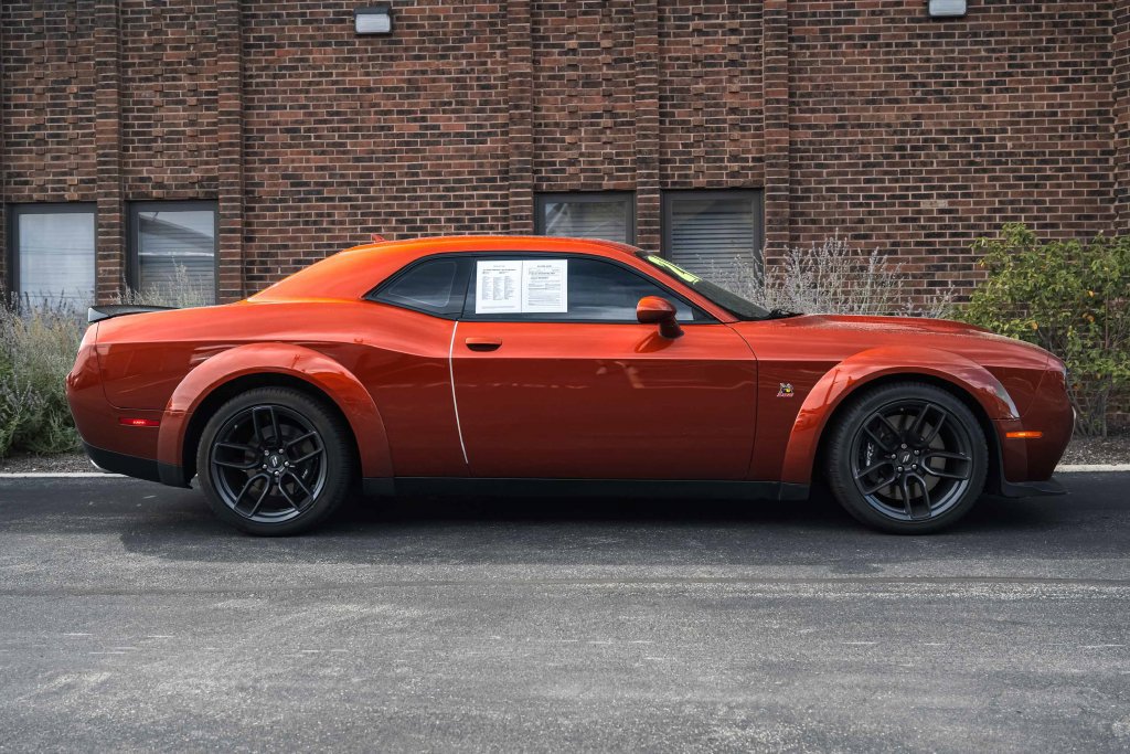 Used 2021 Dodge Challenger R/T Scat Pack RWD image 7