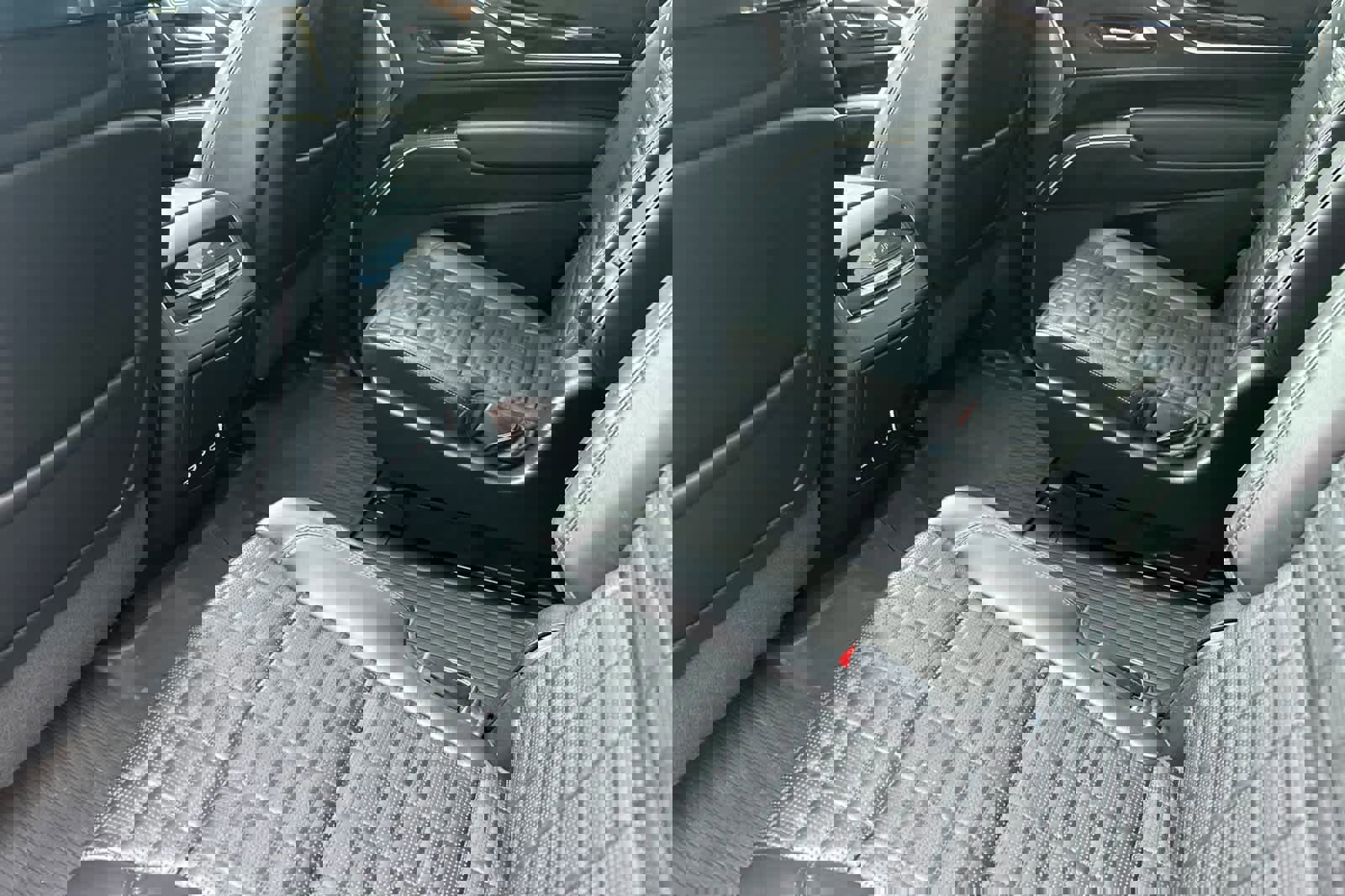 Used 2022 Cadillac Escalade Sport Platinum image 10