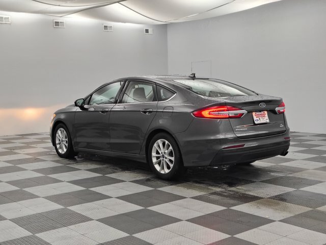 Certified 2019 Ford Fusion SE FWD image 9