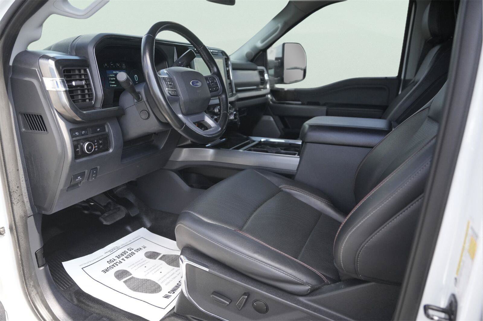 Certified 2023 Ford F450 Lariat w/ Camper Package AWD/4WD image 8