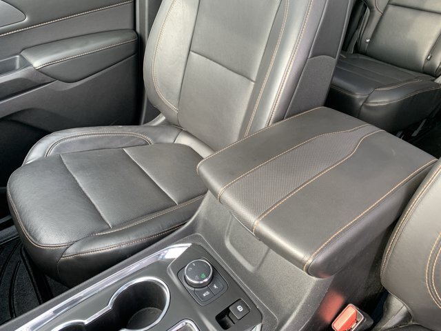 Used 2021 Chevrolet Traverse Premier w/ Redline Edition AWD/4WD image 20