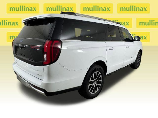 Certified 2025 Ford Expedition Max Platinum AWD/4WD image 4