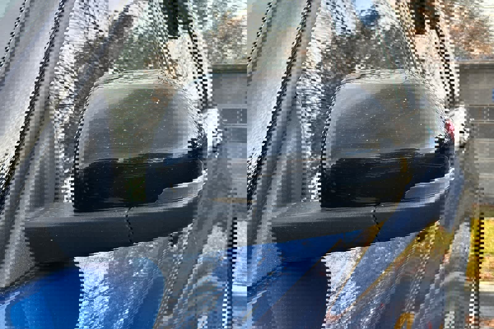 Certified 2022 Ford Explorer Limited w/ Equipment Group 301A image 9