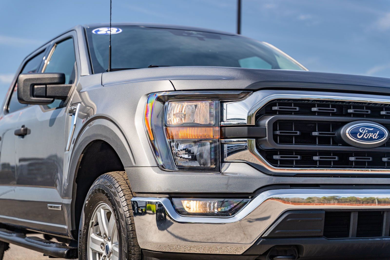 Certified 2023 Ford F150 XLT w/ Equipment Group 301A Mid AWD/4WD image 10