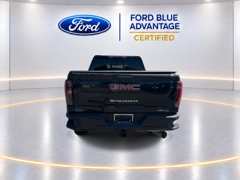 Used 2025 GMC Sierra 2500 AT4 w/ Technology Package AWD/4WD image 9