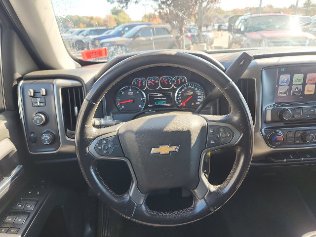 Used 2018 Chevrolet Silverado 1500 LT w/ All Star Edition AWD/4WD image 9