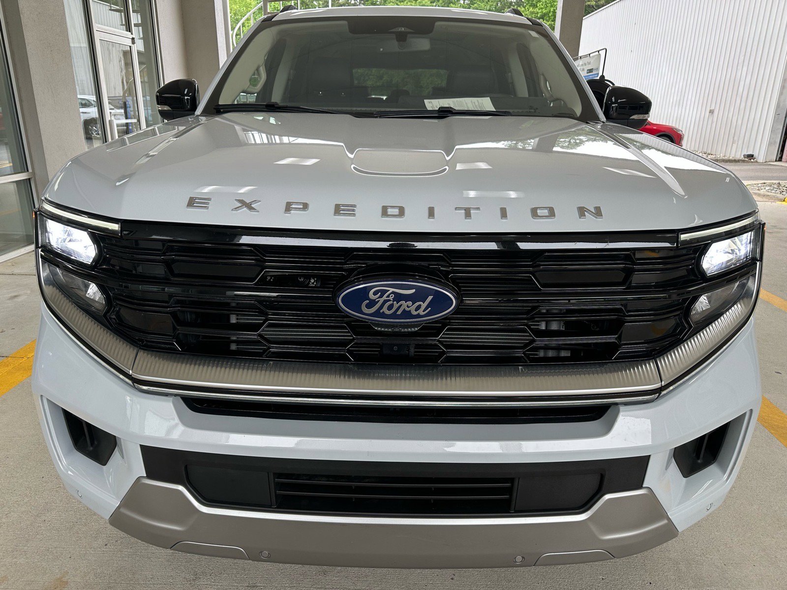 Certified 2025 Ford Expedition Max Platinum AWD/4WD image 9