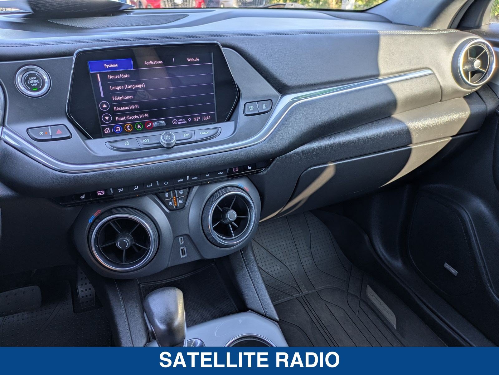 Used 2022 Chevrolet Blazer LT w/ Sound & Technology Package FWD image 31
