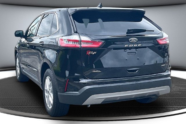 Certified 2024 Ford Edge SEL w/ Convenience Package AWD/4WD image 4