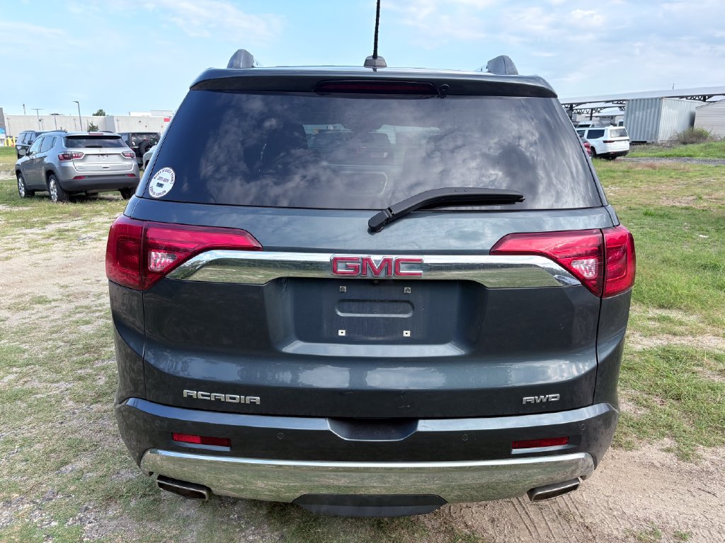 Used 2019 GMC Acadia Denali w/ LPO, Floor Liner Package AWD/4WD image 18