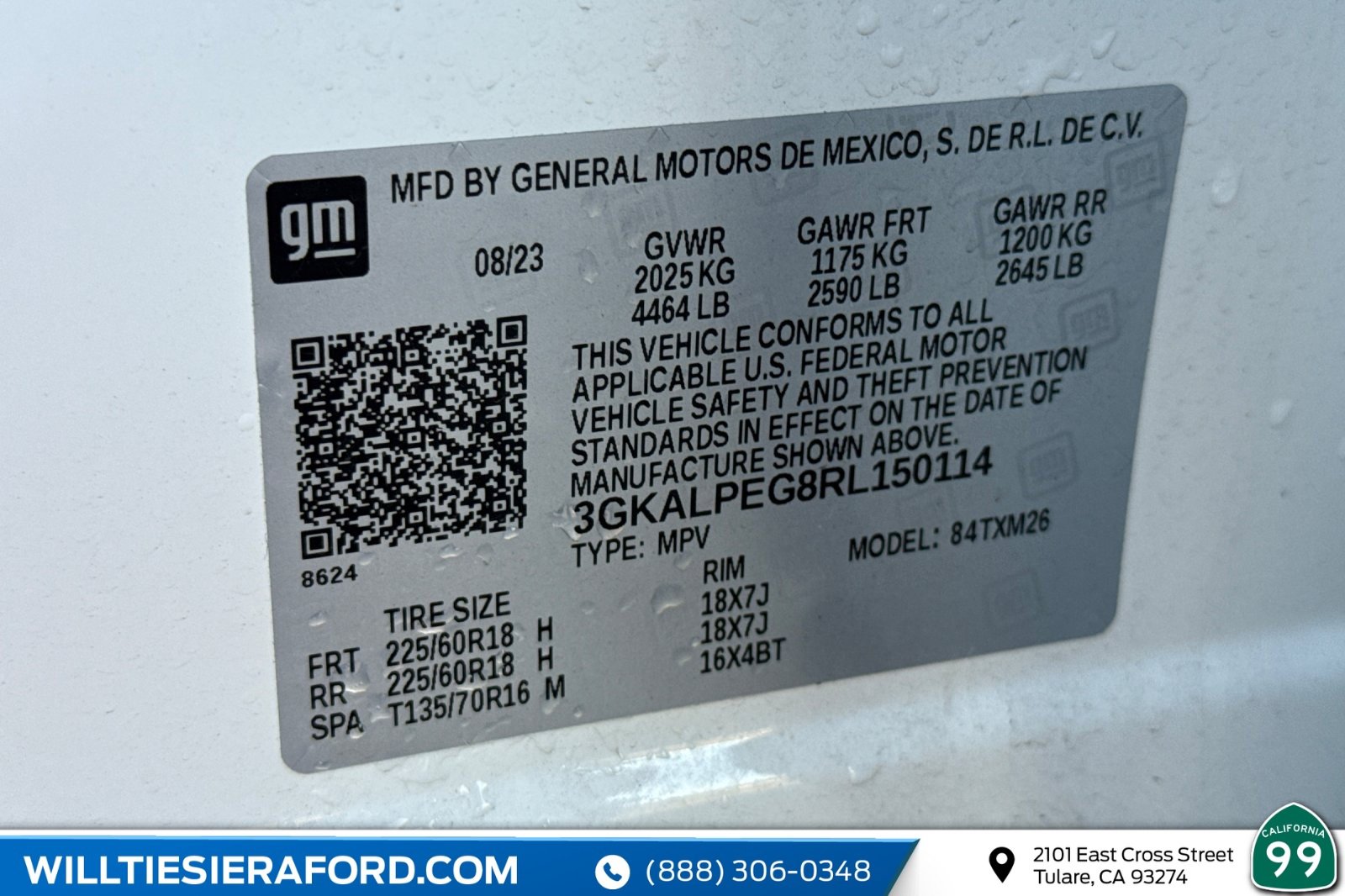 Used 2024 GMC Terrain SLT image 13