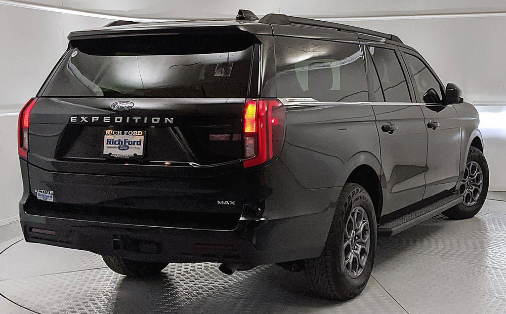 Certified 2025 Ford Expedition Max Active AWD/4WD image 2
