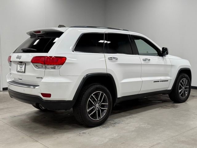Used 2018 Jeep Grand Cherokee Limited image 11
