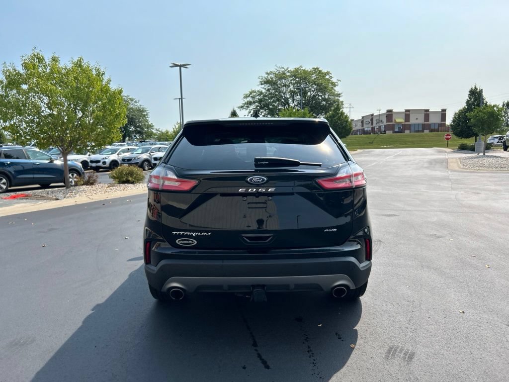 Certified 2021 Ford Edge Titanium w/ Canadian Touring Package AWD/4WD image 8