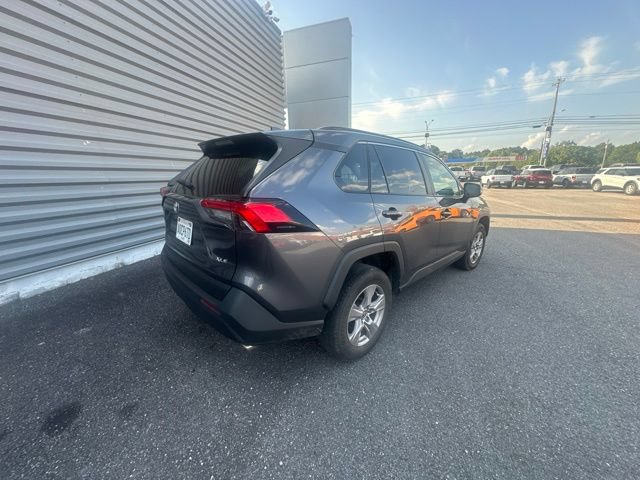 Used 2025 Toyota RAV4 XLE FWD image 6