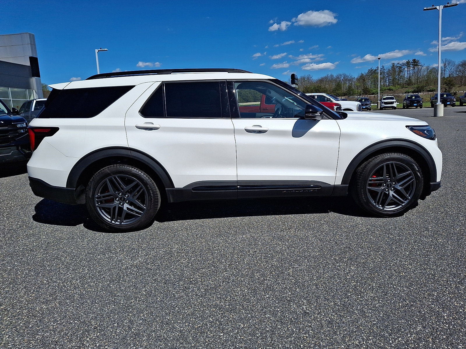 Certified 2025 Ford Explorer ST w/ Sun And Sound Package AWD/4WD image 5