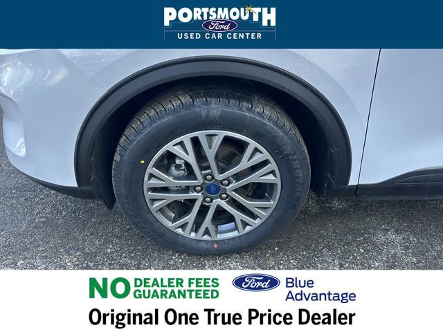 Certified 2022 Ford Escape SEL image 28