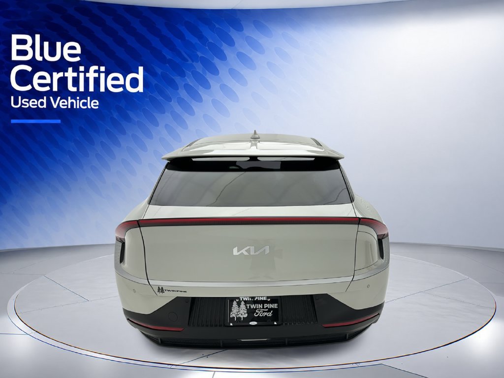Used 2024 Kia EV6 Light AWD/4WD image 7