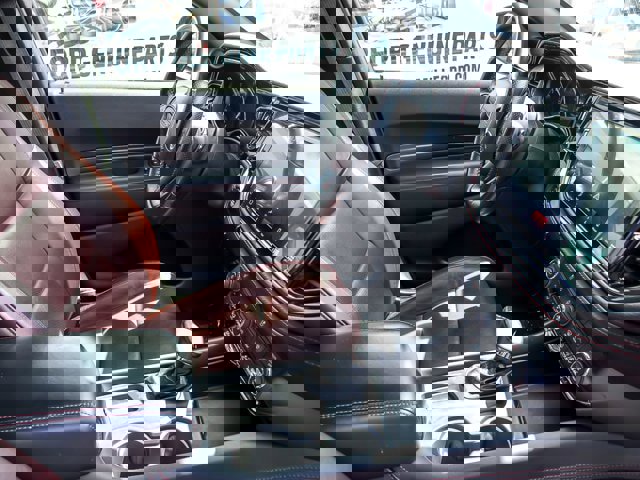 Used 2024 Dodge Durango GT AWD/4WD image 29