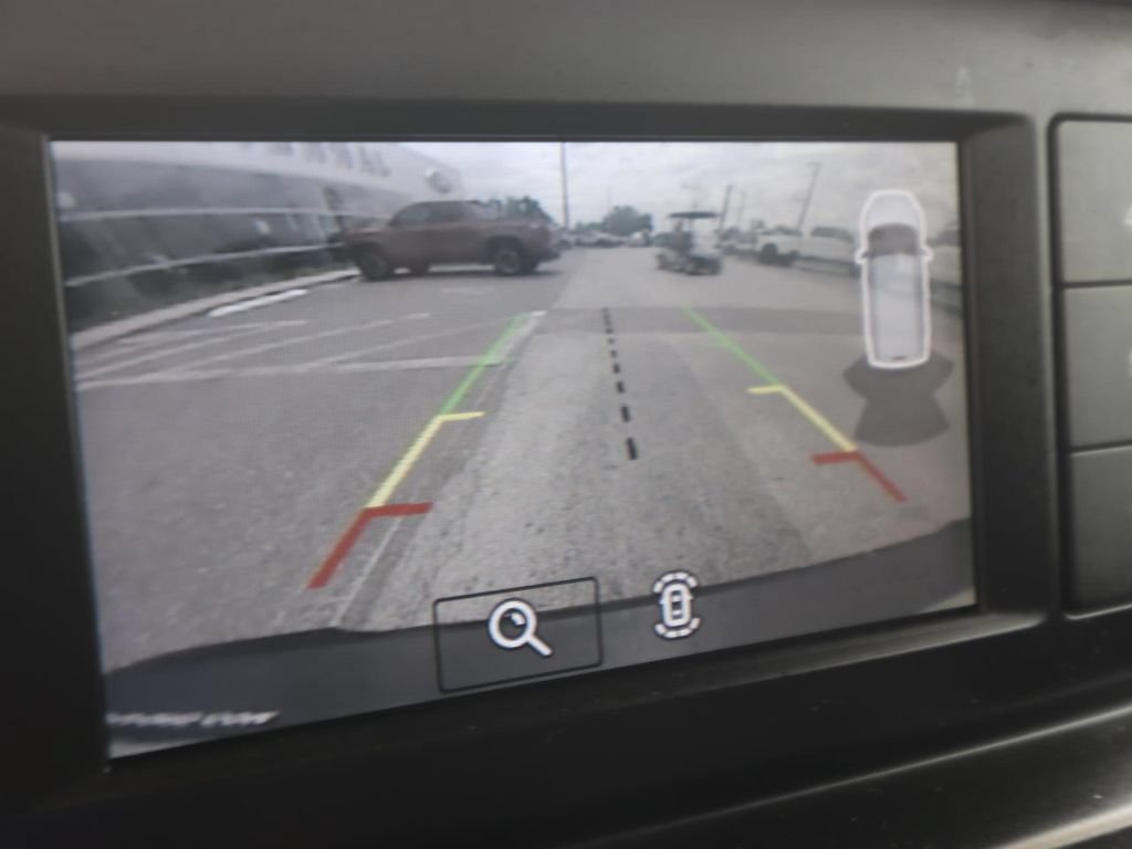 Certified 2022 Ford Transit Connect XL FWD image 8