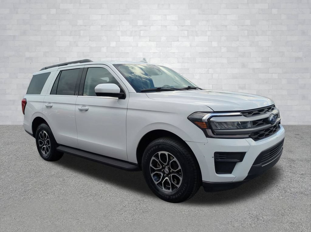 Certified 2024 Ford Expedition XLT AWD/4WD image 2