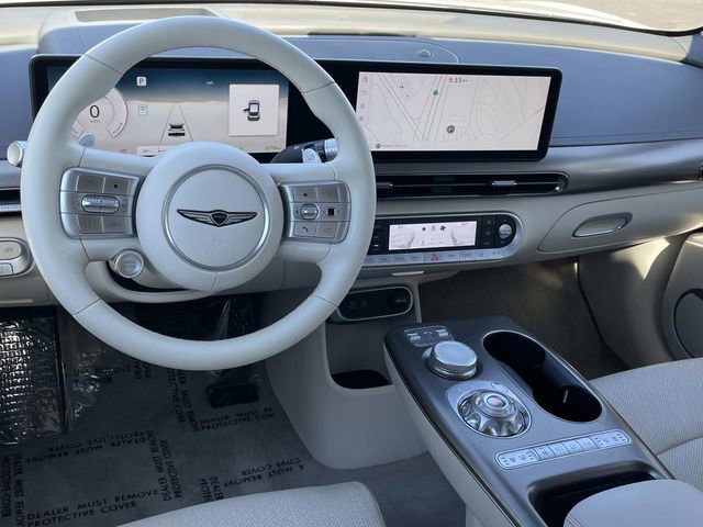 Used 2023 Genesis GV60 Advanced image 7